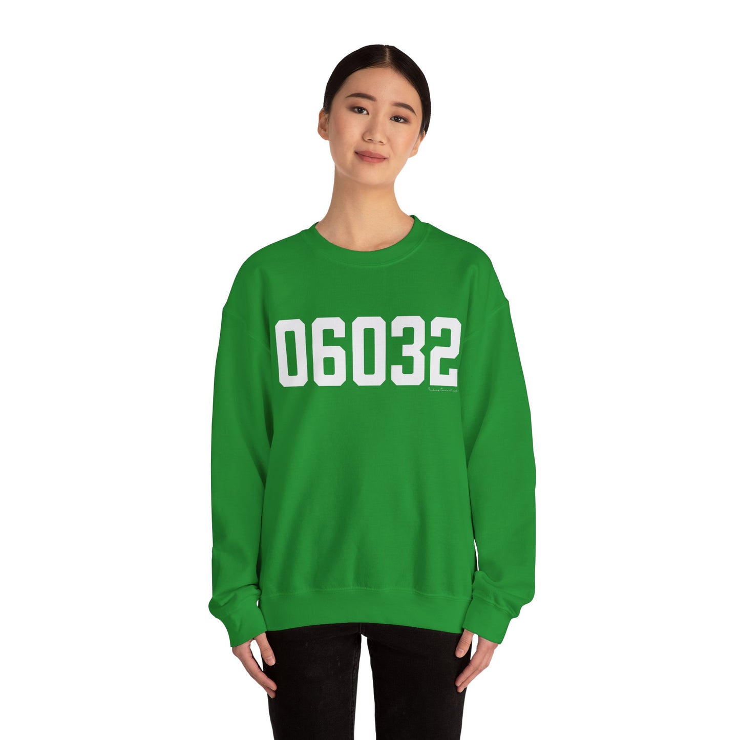 06032 - Farmington CT Zip Code Unisex Heavy Blend™ Crewneck Sweatshirt