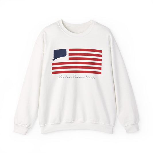 Berlin Connecticut Flag Unisex Heavy Blend™ Crewneck Sweatshirt