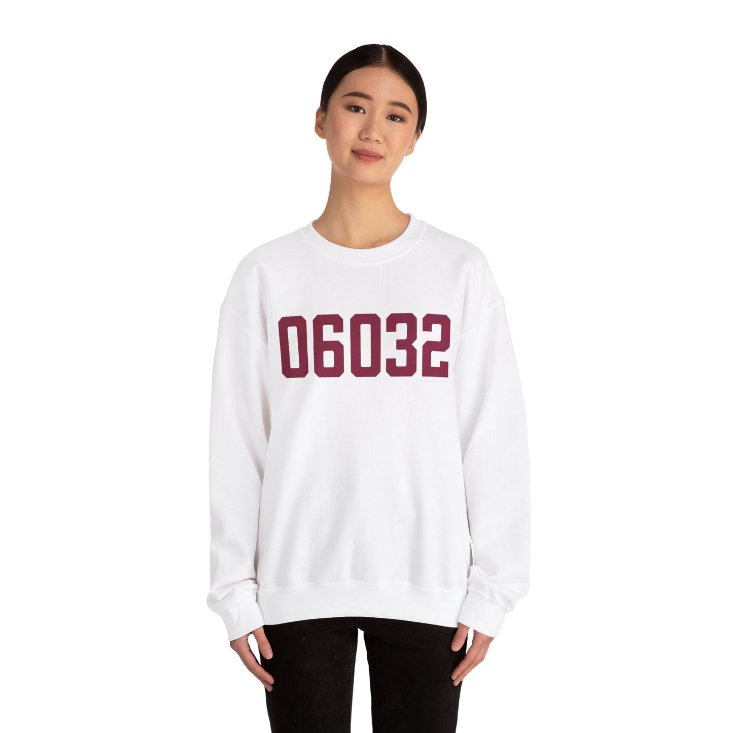 06032 - Farmington Connecticut Zip Code  Unisex Heavy Blend™ Crewneck Sweatshirt