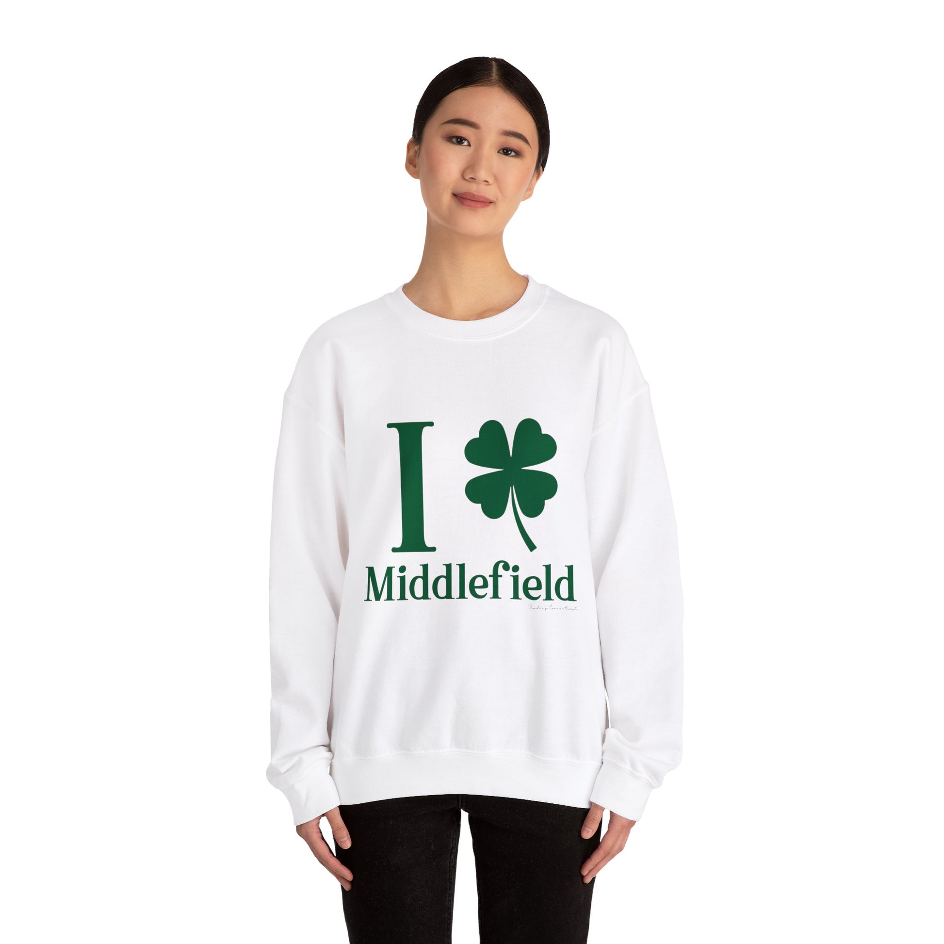 I Clover Middlefield // Middlefield Connecticut sweatshirt // finding connecticut