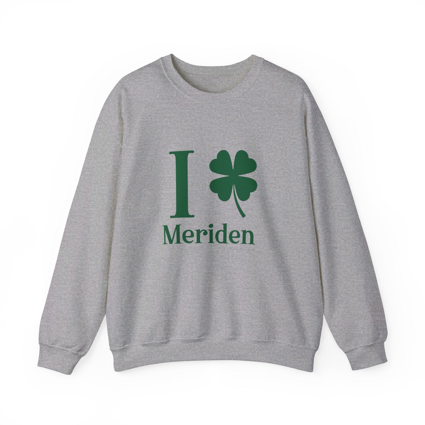 I clover Meriden // meriden Connecticut  sweatshirt  // finding connecticut