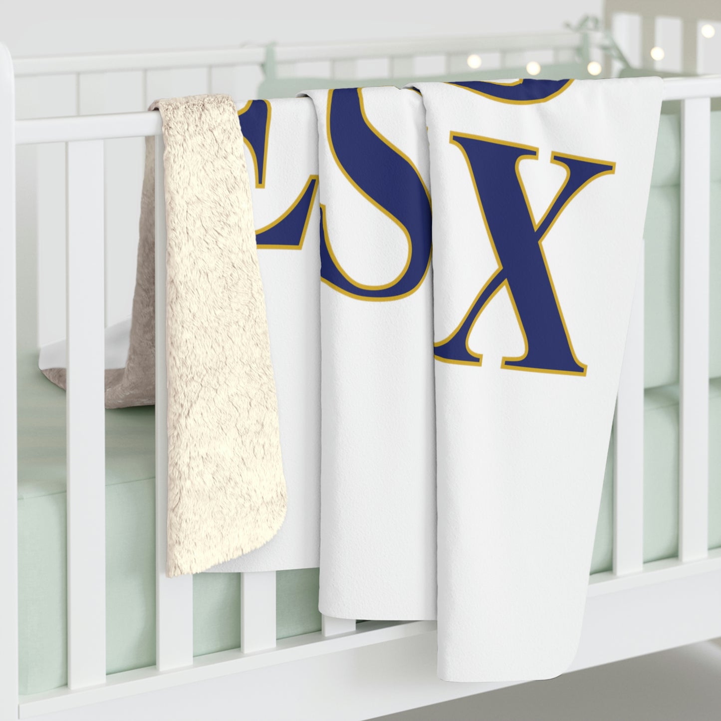 860 Essex Sherpa Fleece Blanket