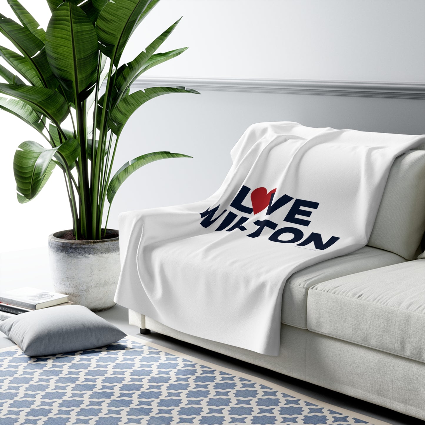 Love Wilton Sherpa Fleece Blanket