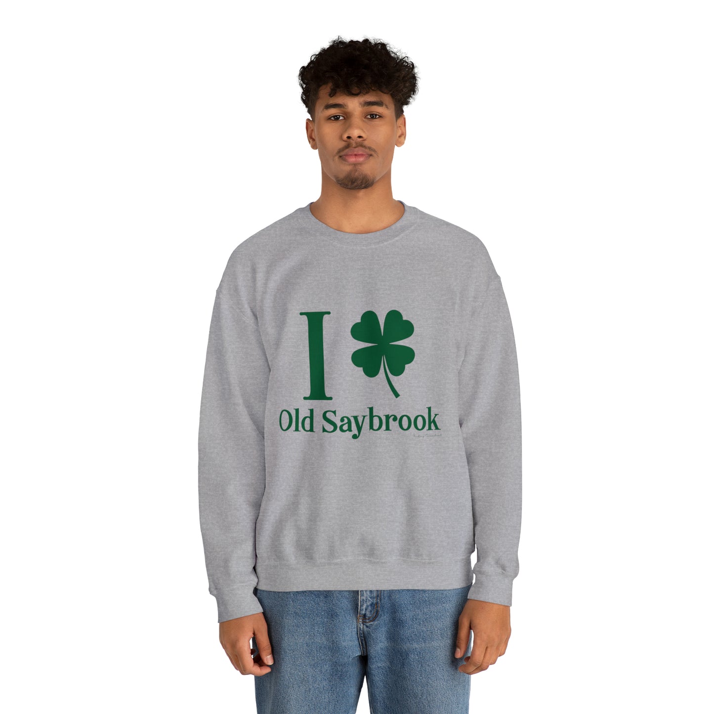 I Clover Old Saybrook Unisex Heavy Blend™ Crewneck Sweatshirt (green)