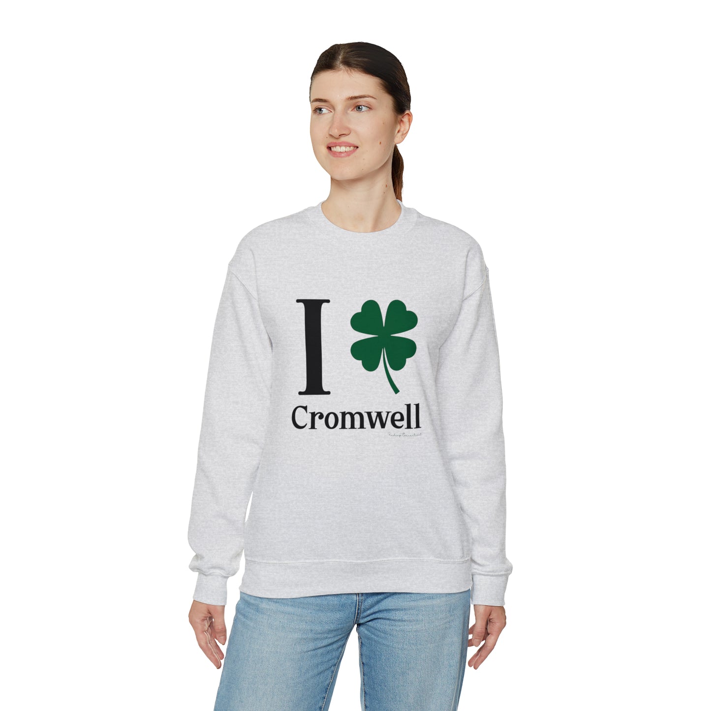 I Clover Cromwell  Unisex Heavy Blend™ Crewneck Sweatshirt (black)