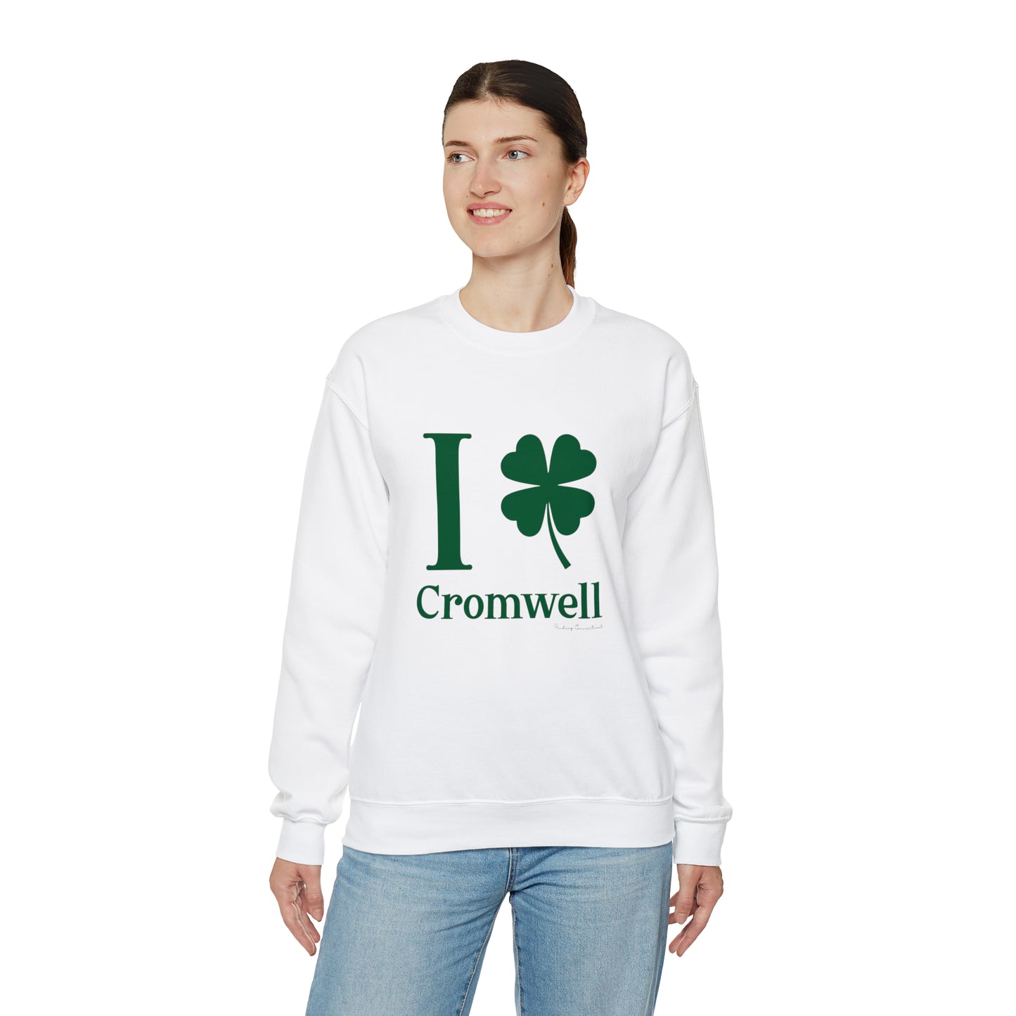 I Clover Cromwell Unisex Heavy Blend™ Crewneck Sweatshirt (green)