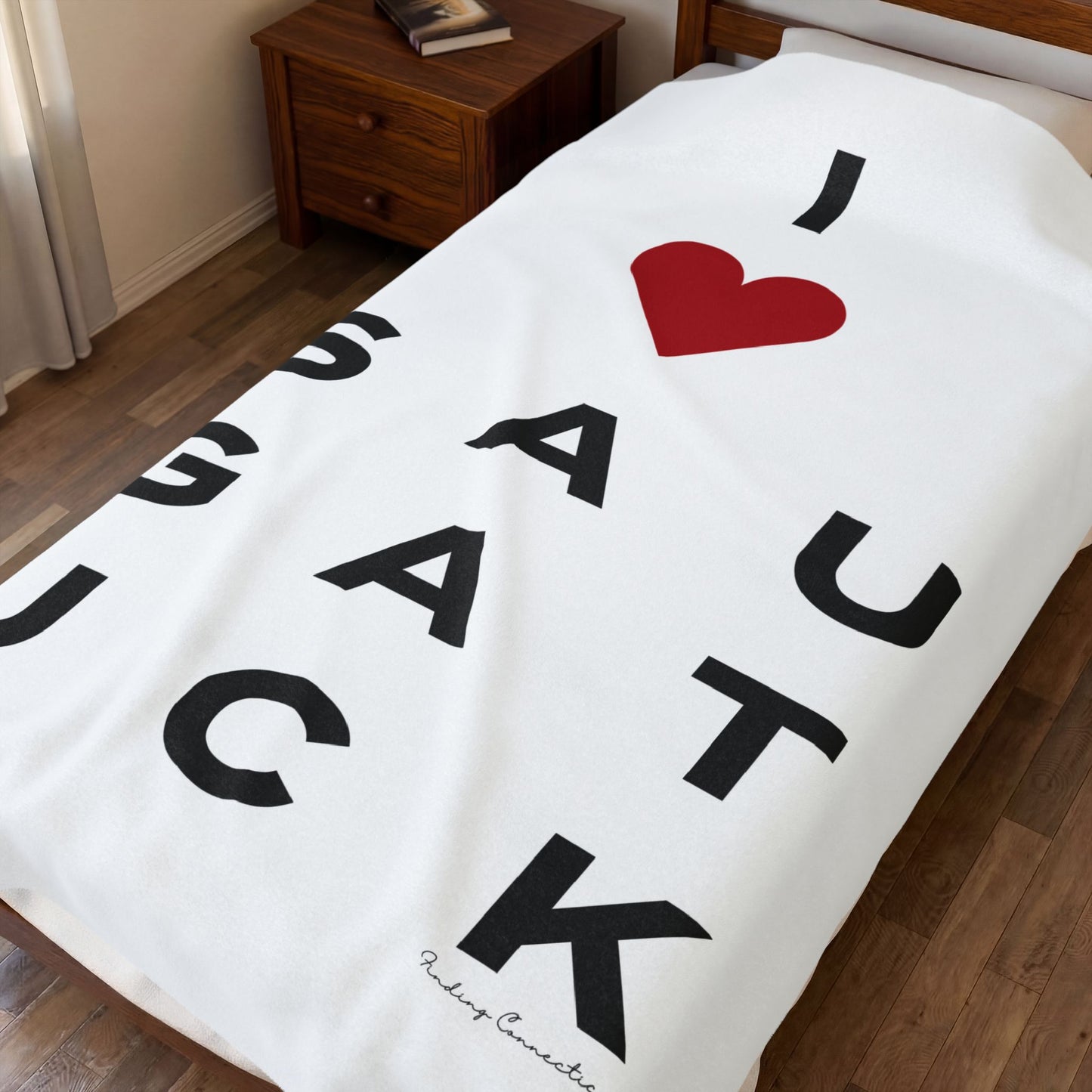 Saugatuck Vision Velveteen Plush Blanket