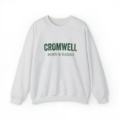 Cromwell Born & Raised Unisex Heavy Blend™ Crewneck Sweatshirt (green)