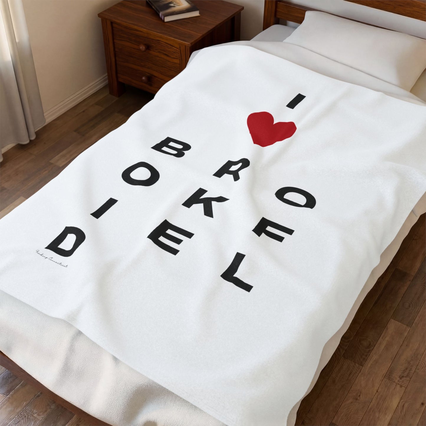 Brookfield Vision Velveteen Plush Blanket