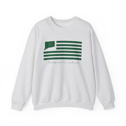 Stratford Connecticut St Patrick’s Day Flag Unisex Heavy Blend™ Crewneck Sweatshirt