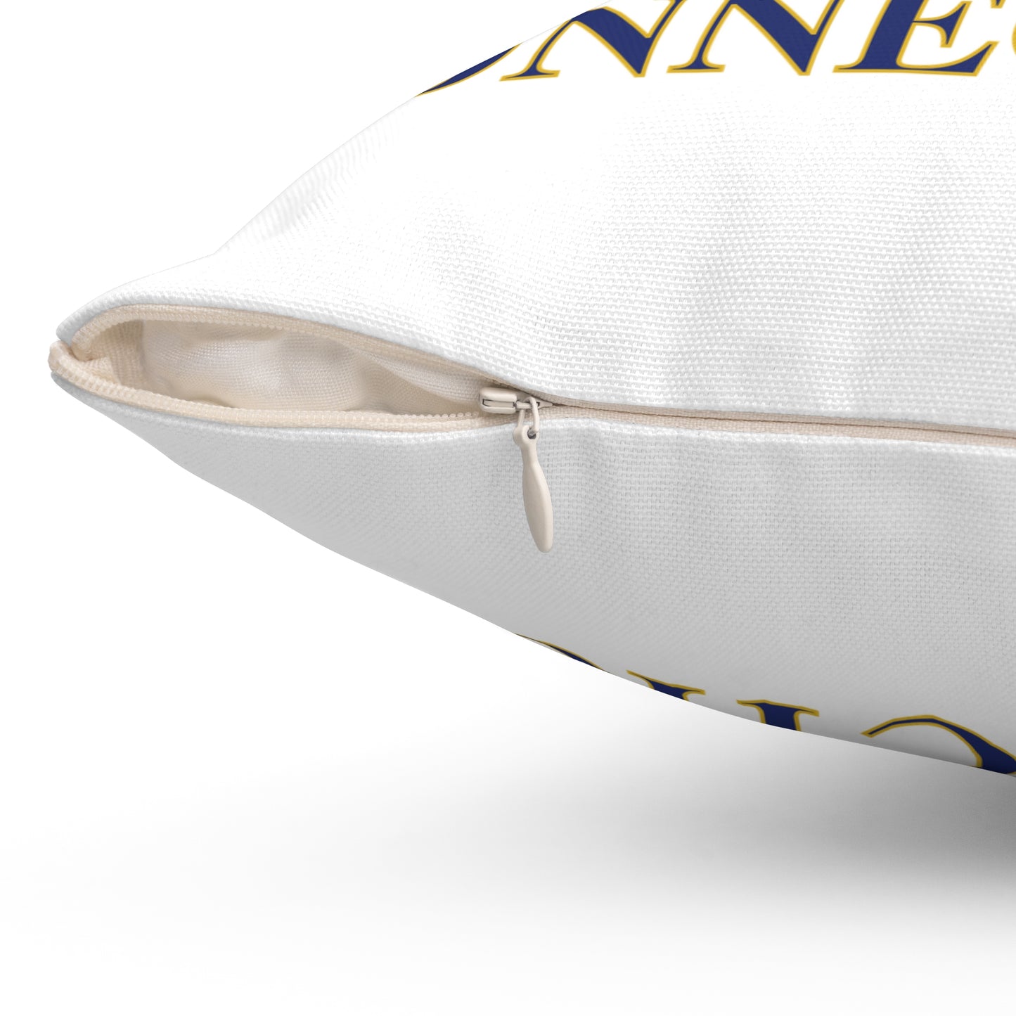 Hampton 860 Connecticut Spun Polyester Square Pillow