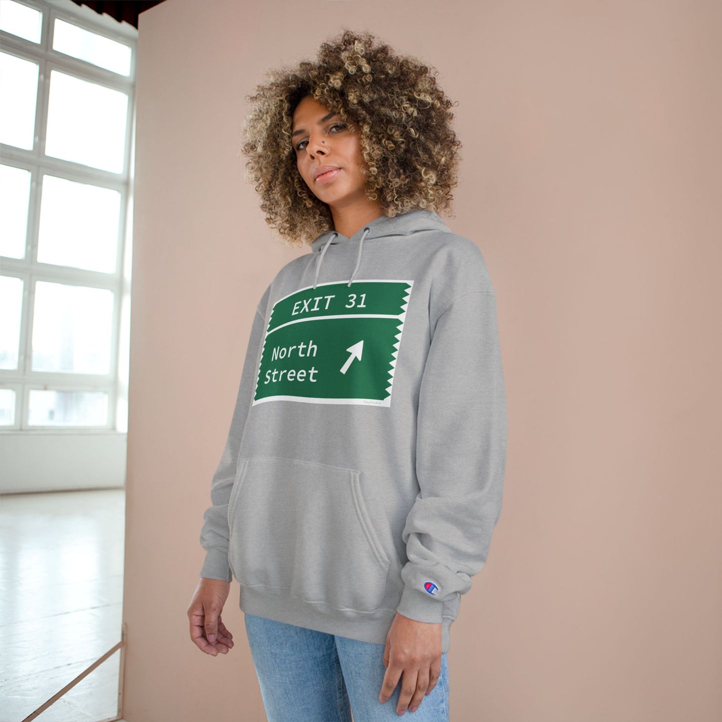 Vintage Merritt Parkway Exit 31 Sign Champion Hoodie