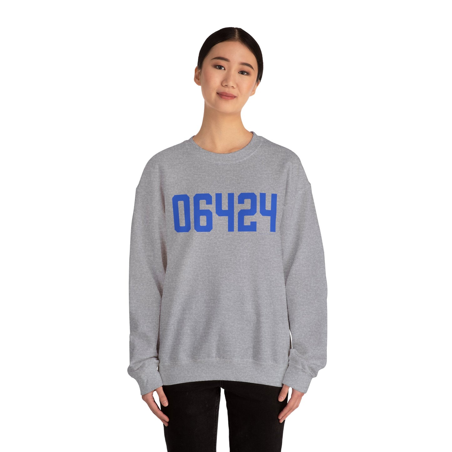 06464 East Hampton Connecticut Zip Code Unisex Heavy Blend™ Crewneck Sweatshirt