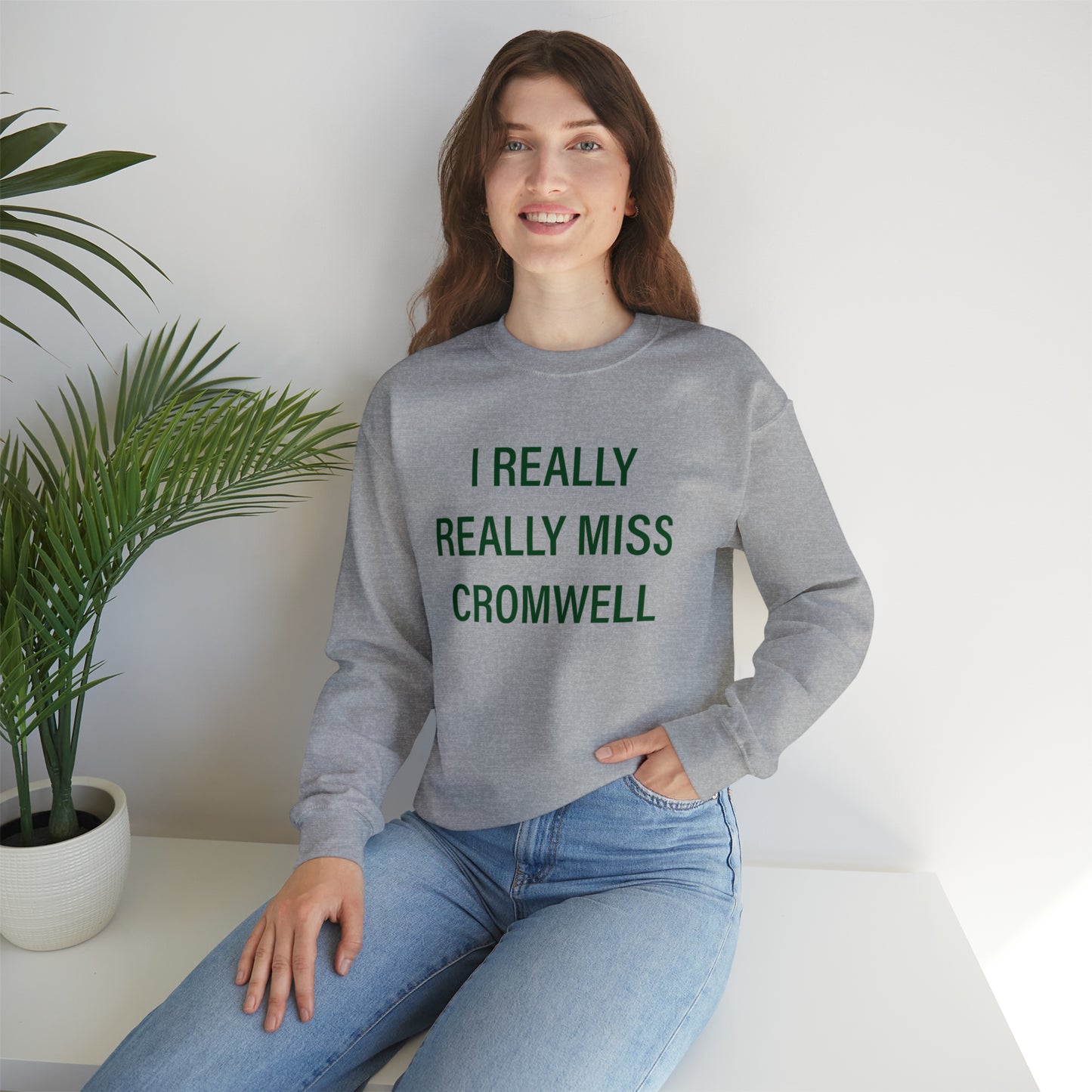 I Really Really Miss Cromwell Unisex Heavy Blend™ Crewneck Sweatshirt (green)