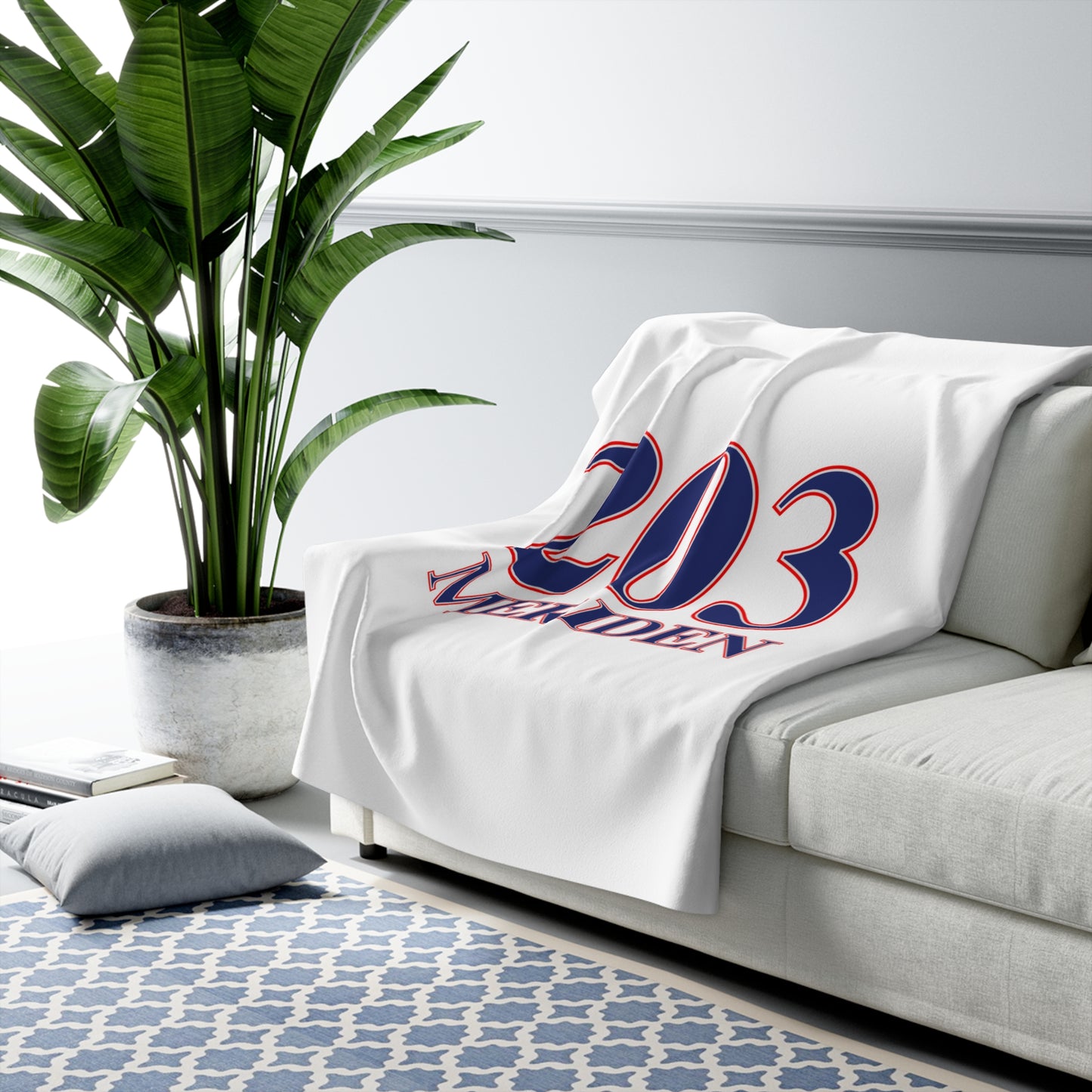 203 Meriden Red White & Blue Sherpa Fleece Blanket