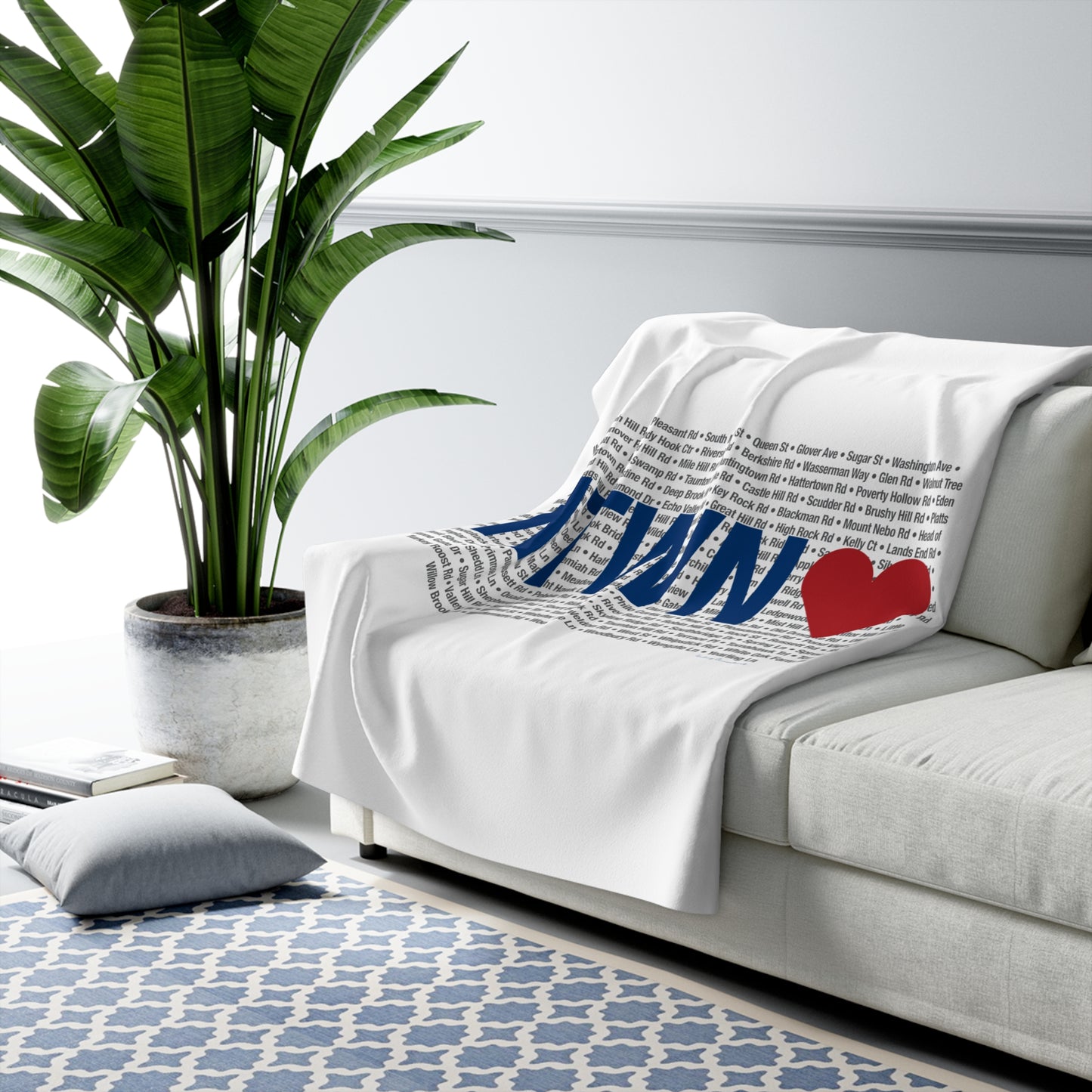 Newtown Love Sherpa Fleece Blanket