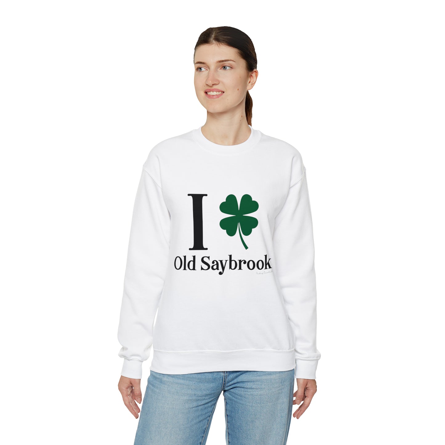 I Clover Old Saybrook Unisex Heavy Blend™ Crewneck Sweatshirt (black)