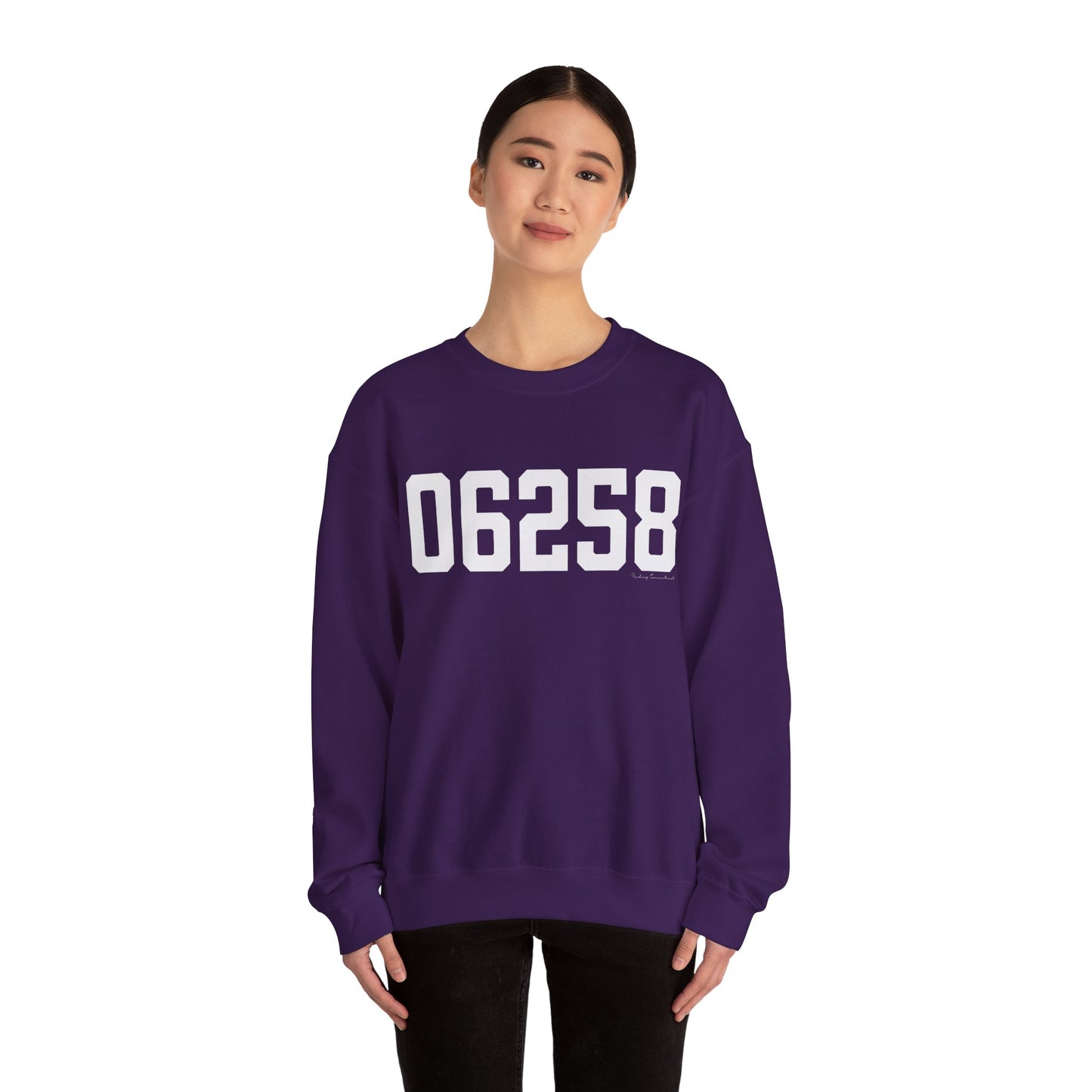 06258 Pomfret CT Zip Code Unisex Heavy Blend™ Crewneck Sweatshirt