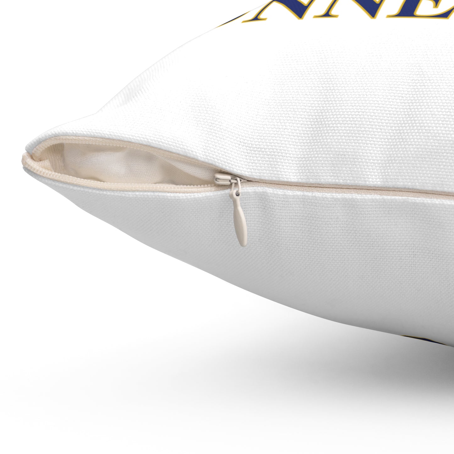 Ashford 860 Connecticut Spun Polyester Square Pillow