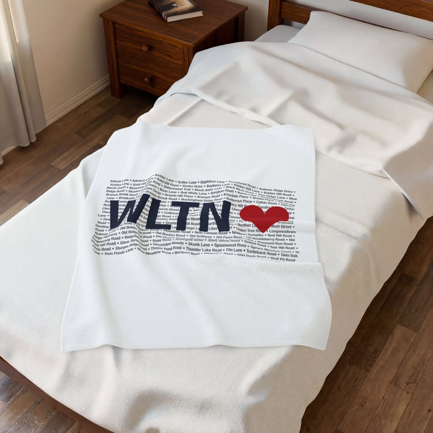 Wilton Love Velveteen Plush Blanket