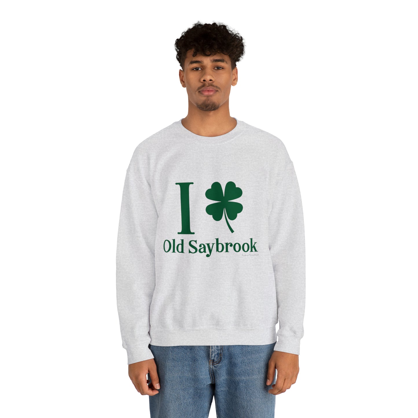 I Clover Old Saybrook Unisex Heavy Blend™ Crewneck Sweatshirt (green)