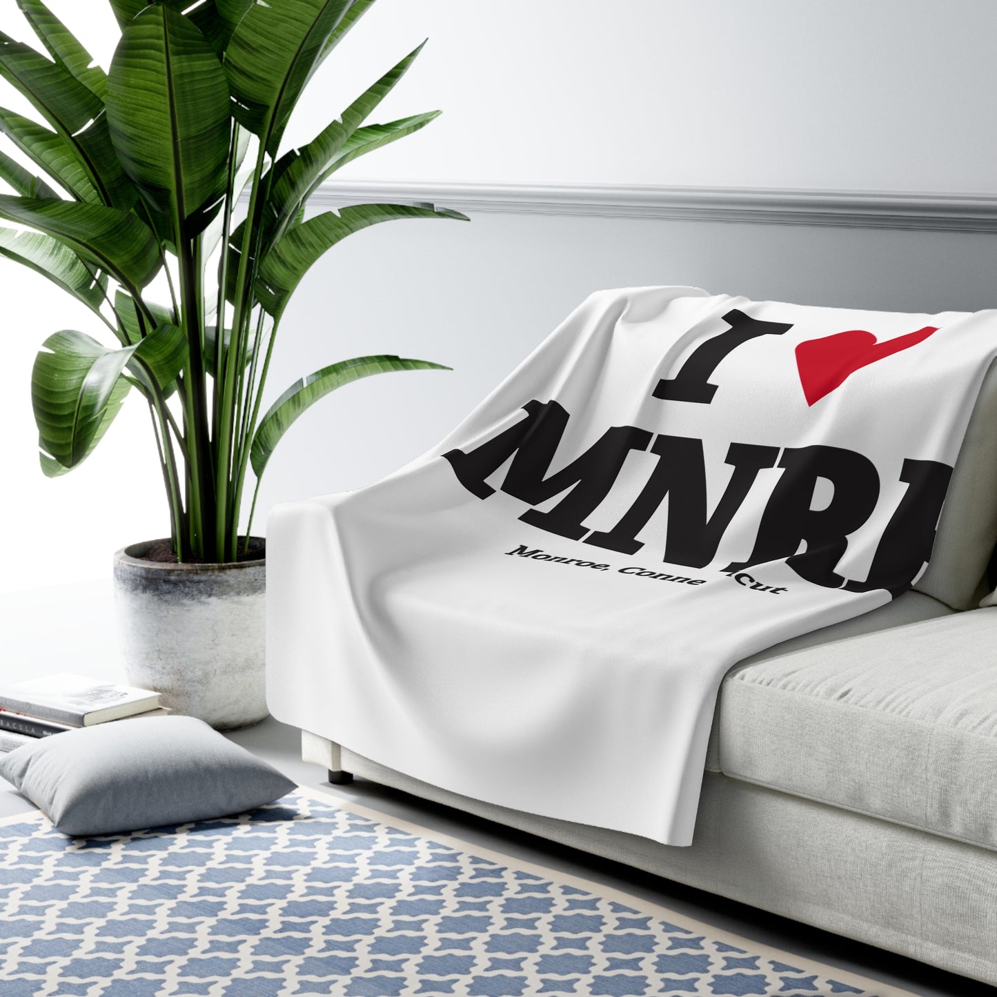 I Heart MNRE Sherpa Fleece Blanket