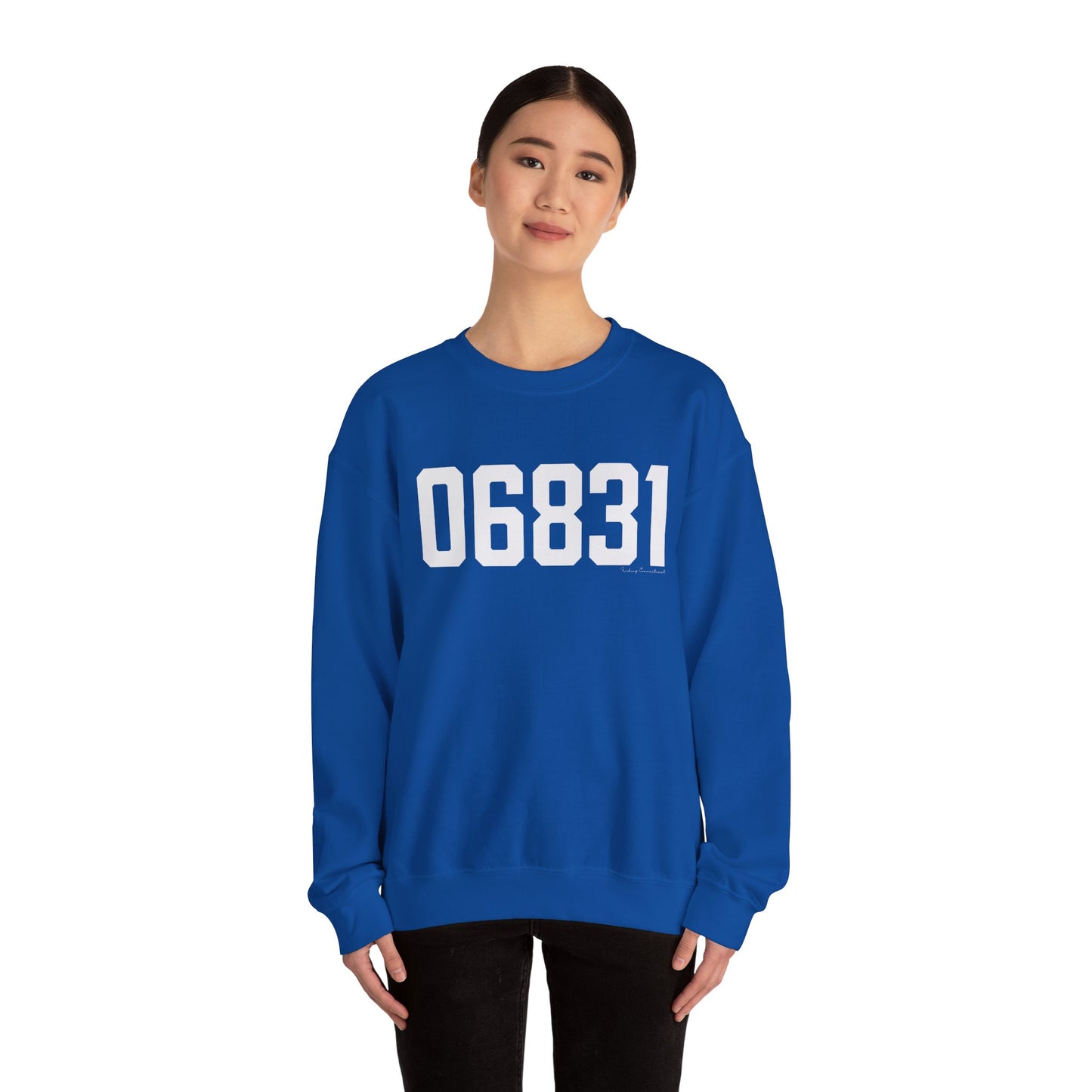 06831 - Greenwich CT Zip Code Unisex Heavy Blend™ Crewneck Sweatshirt