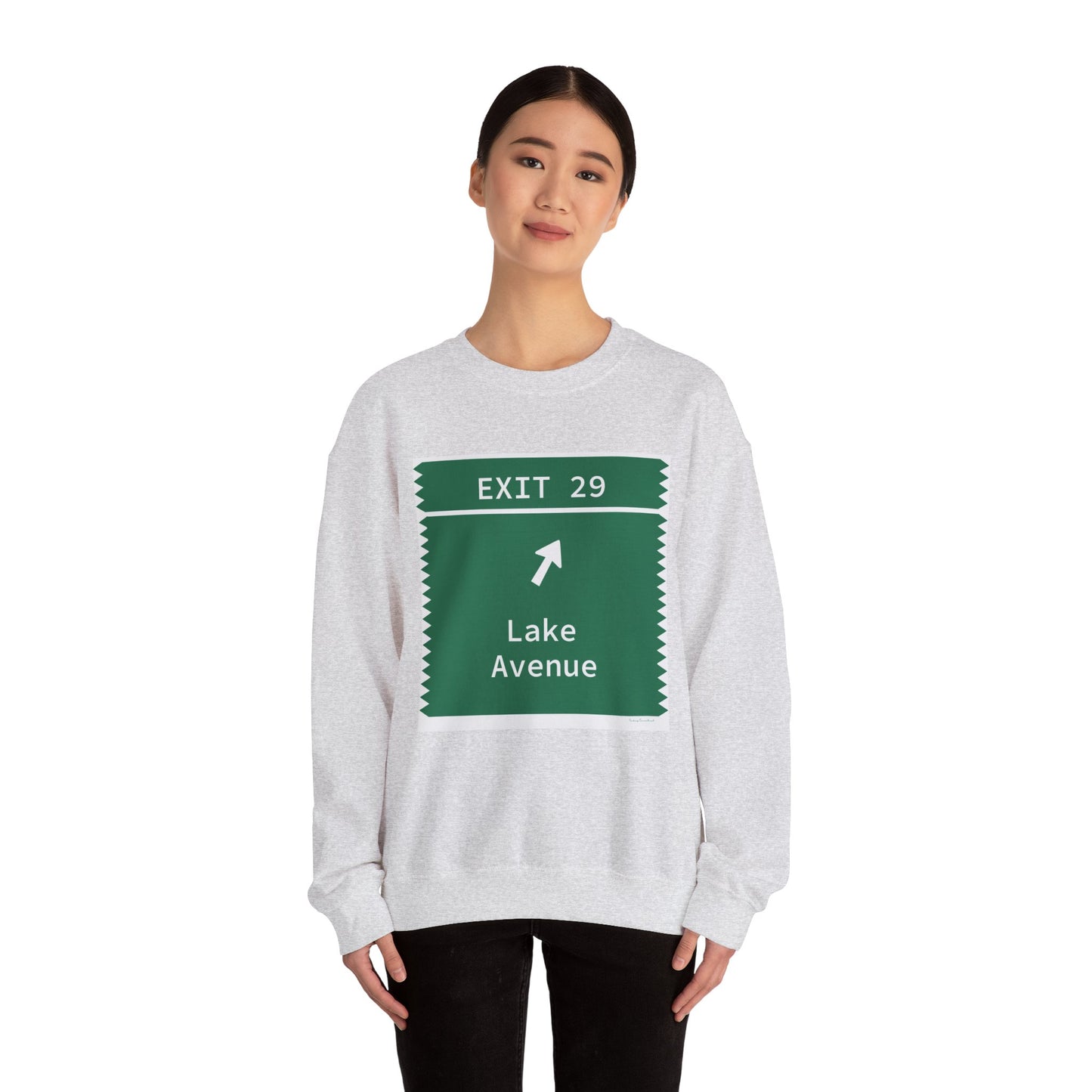 Vintage Merritt Parkway Exit 29 Sign Unisex Heavy Blend™ Crewneck Sweatshirt
