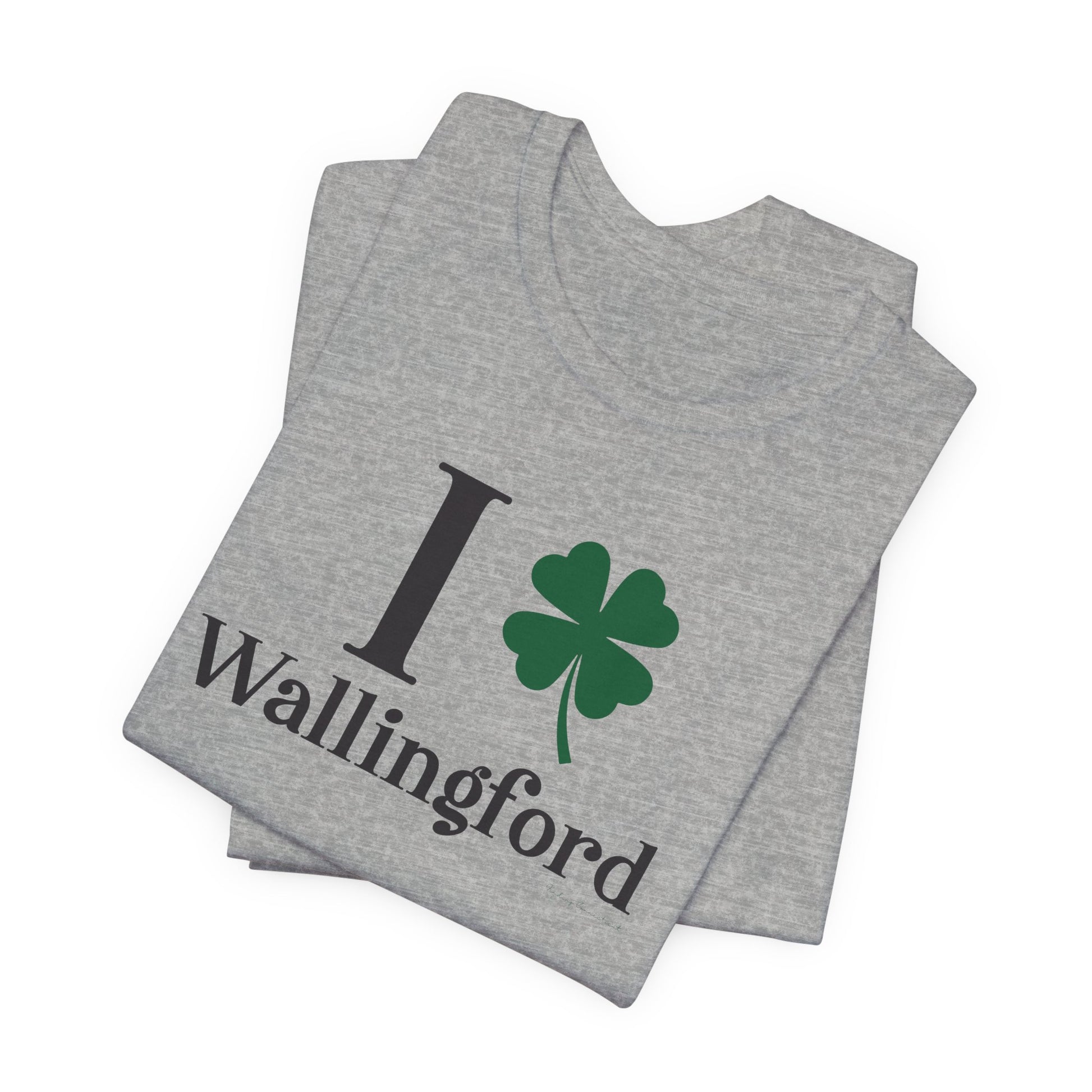 I Clover Wallingford // Wallingford CT t shirt   // finding connecticut 