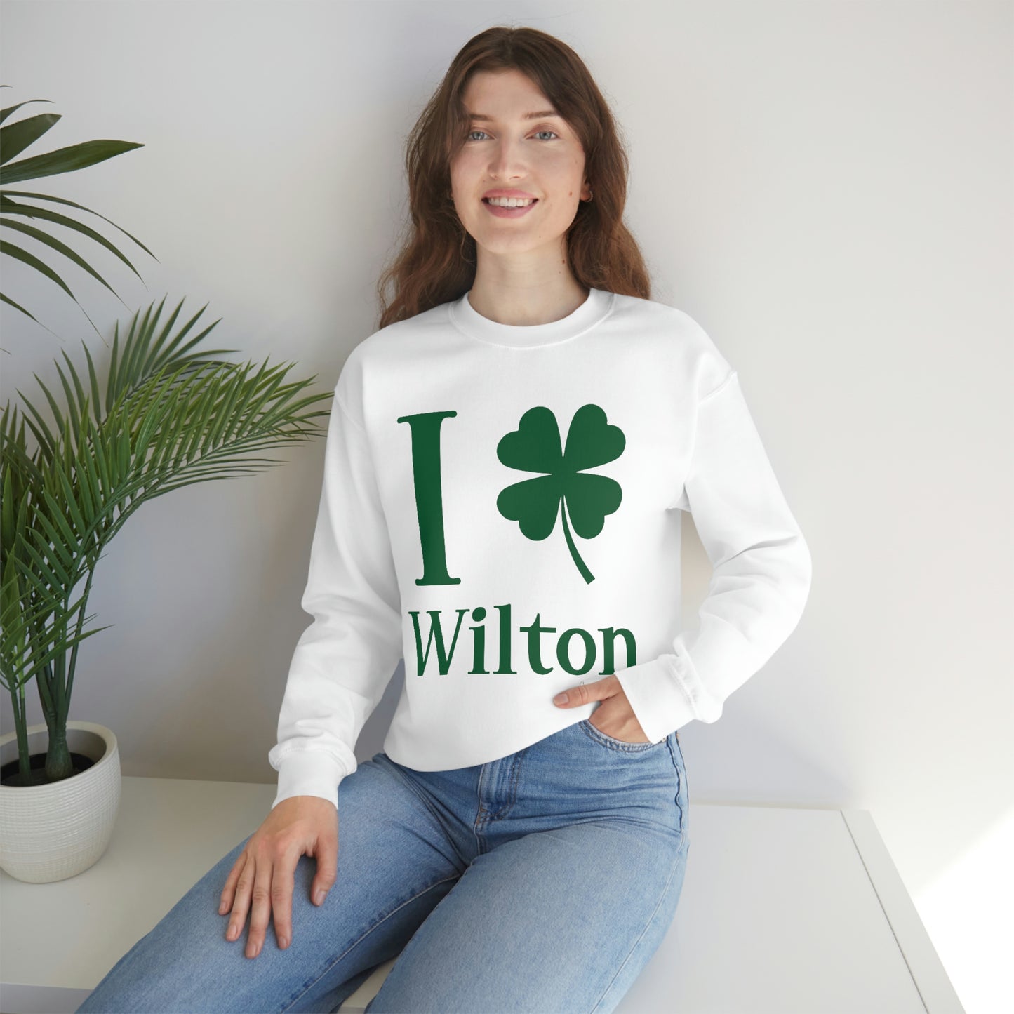 I Clover Wilton (Green)   Unisex Heavy Blend™ Crewneck Sweatshirt