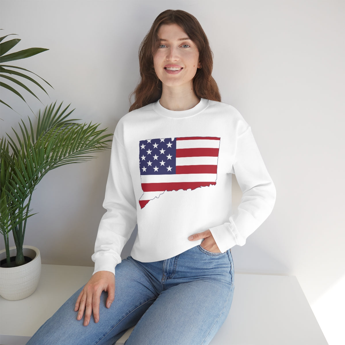 Connecticut American Flag Unisex Heavy Blend™ Crewneck Sweatshirt