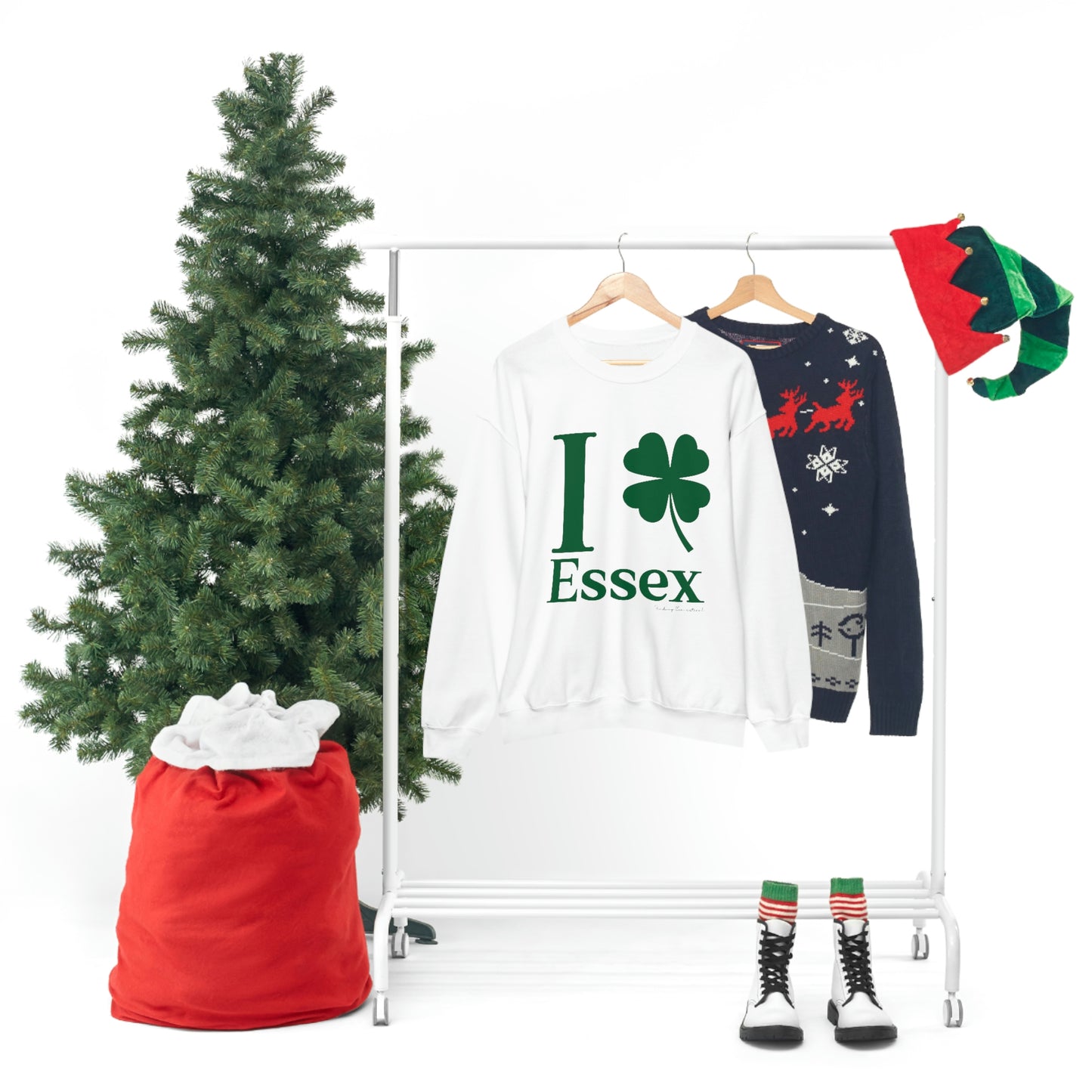 I Clover Essex (Green) Unisex Heavy Blend™ Crewneck Sweatshirt