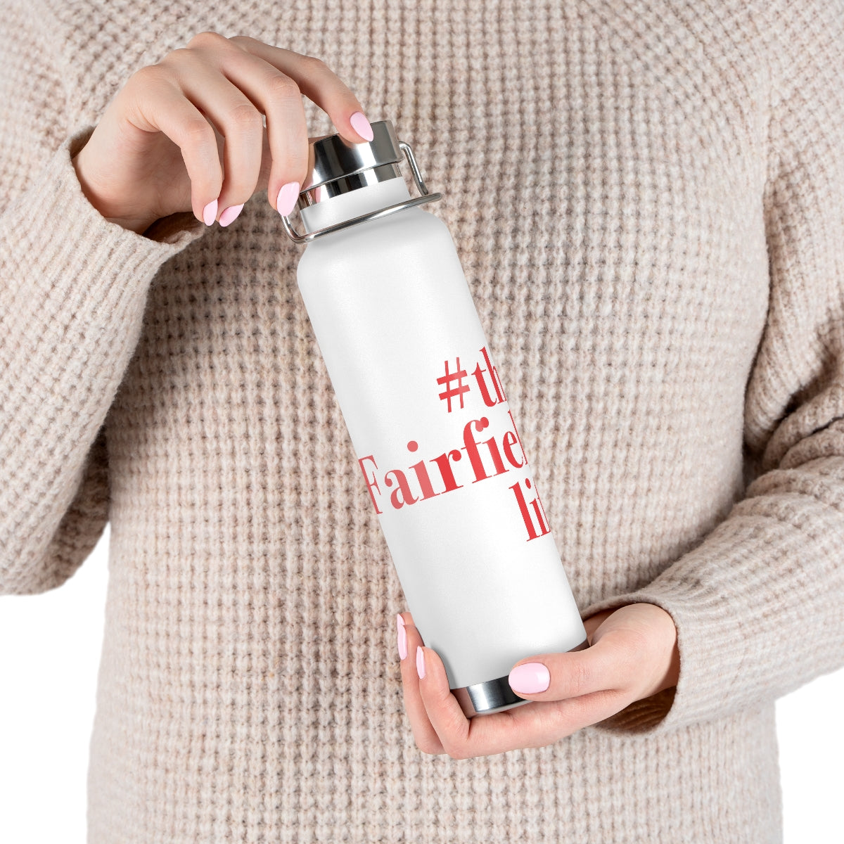 #thefairfieldlife 22oz Vacuum Insulated Bottle