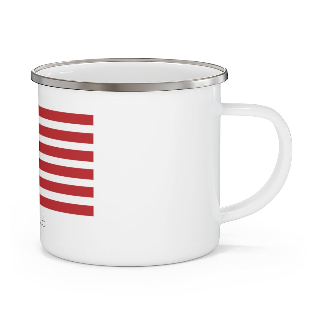 Vermont American Flag collection has tee shirts, mugs, reusable bags, and other apparel and gifts. All proceeds goes to help build the Finding New England brand and get our website up and going. Free shipping on all products. 