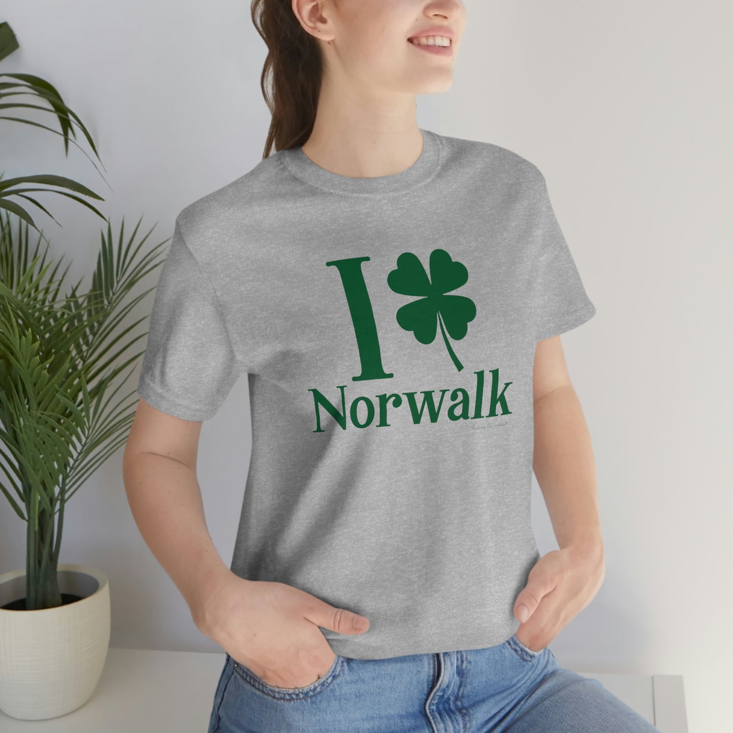 I Clover Norwalk (Green)  Unisex Jersey Short Sleeve Tee