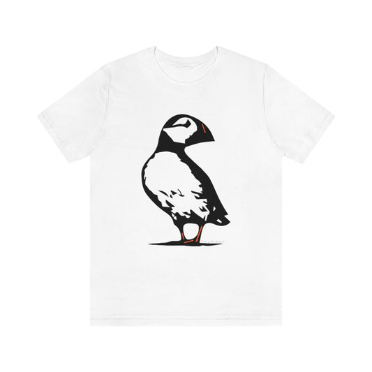 Puffin Looking Back. Do you love Atlantic Puffin’s? We have plenty Puffin products including tee shirts, sweatshirts, mugs, greeting cards, home decor, and more! Free USA shipping on all products. 