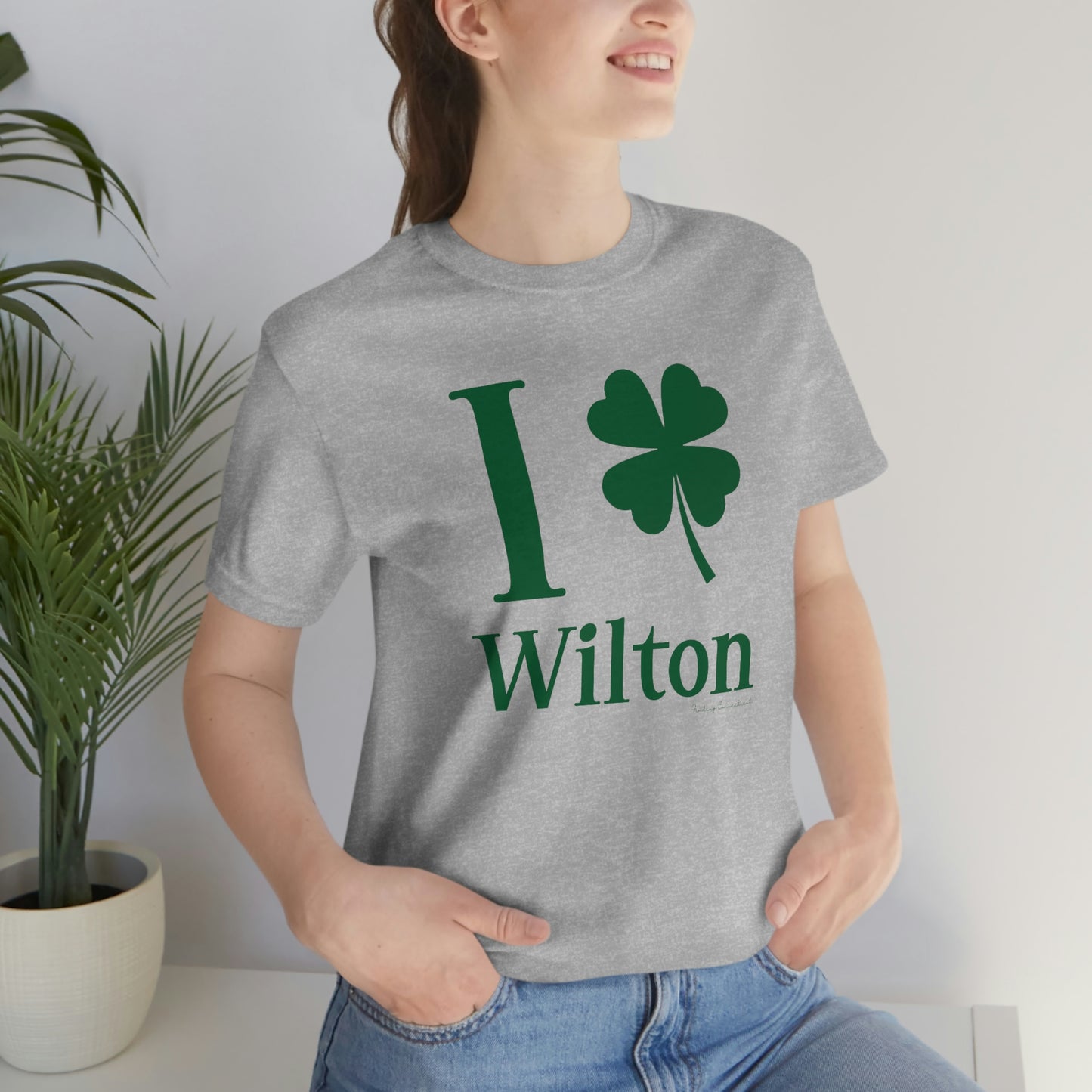 I Clover Wilton (Green)  Unisex Jersey Short Sleeve Tee