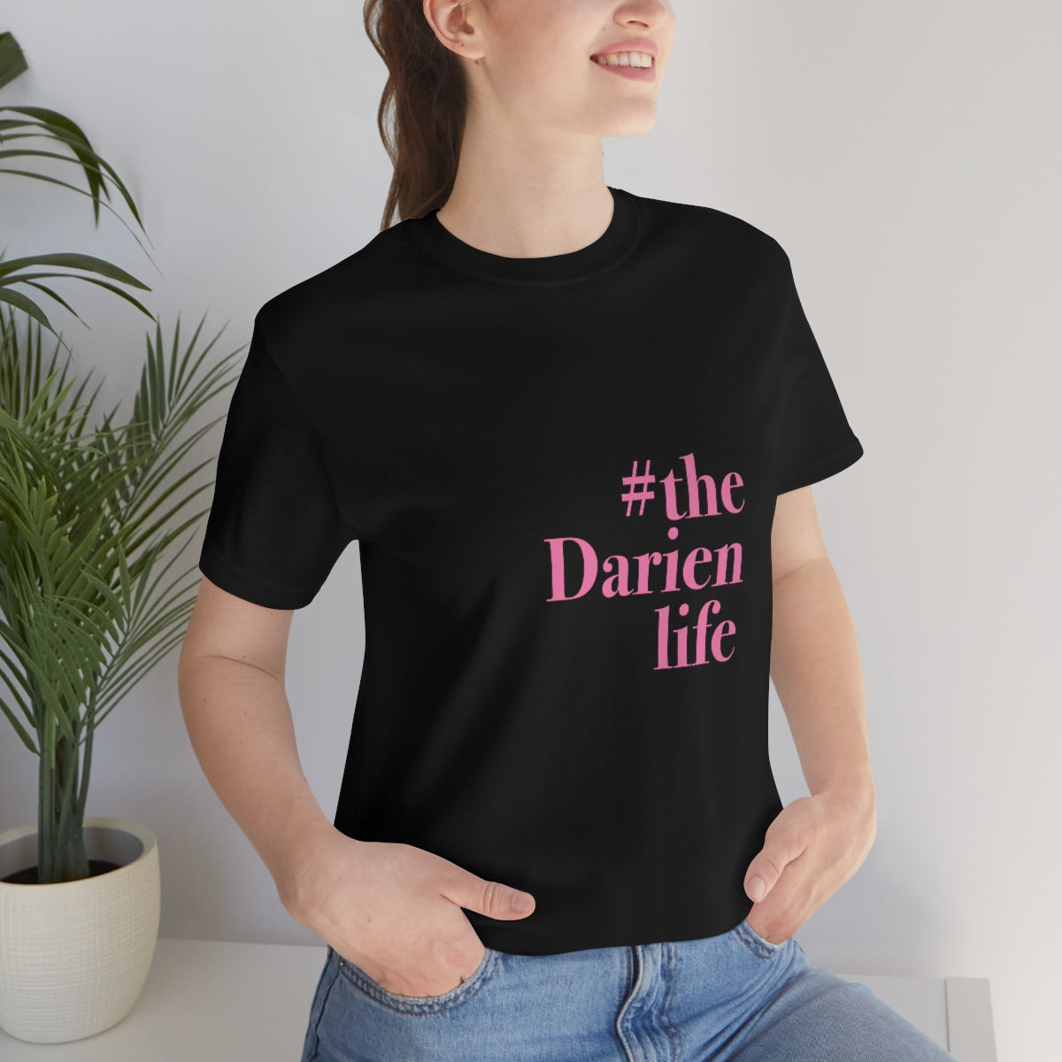 #thedarienlife darien ct short  sleeve tee shirt