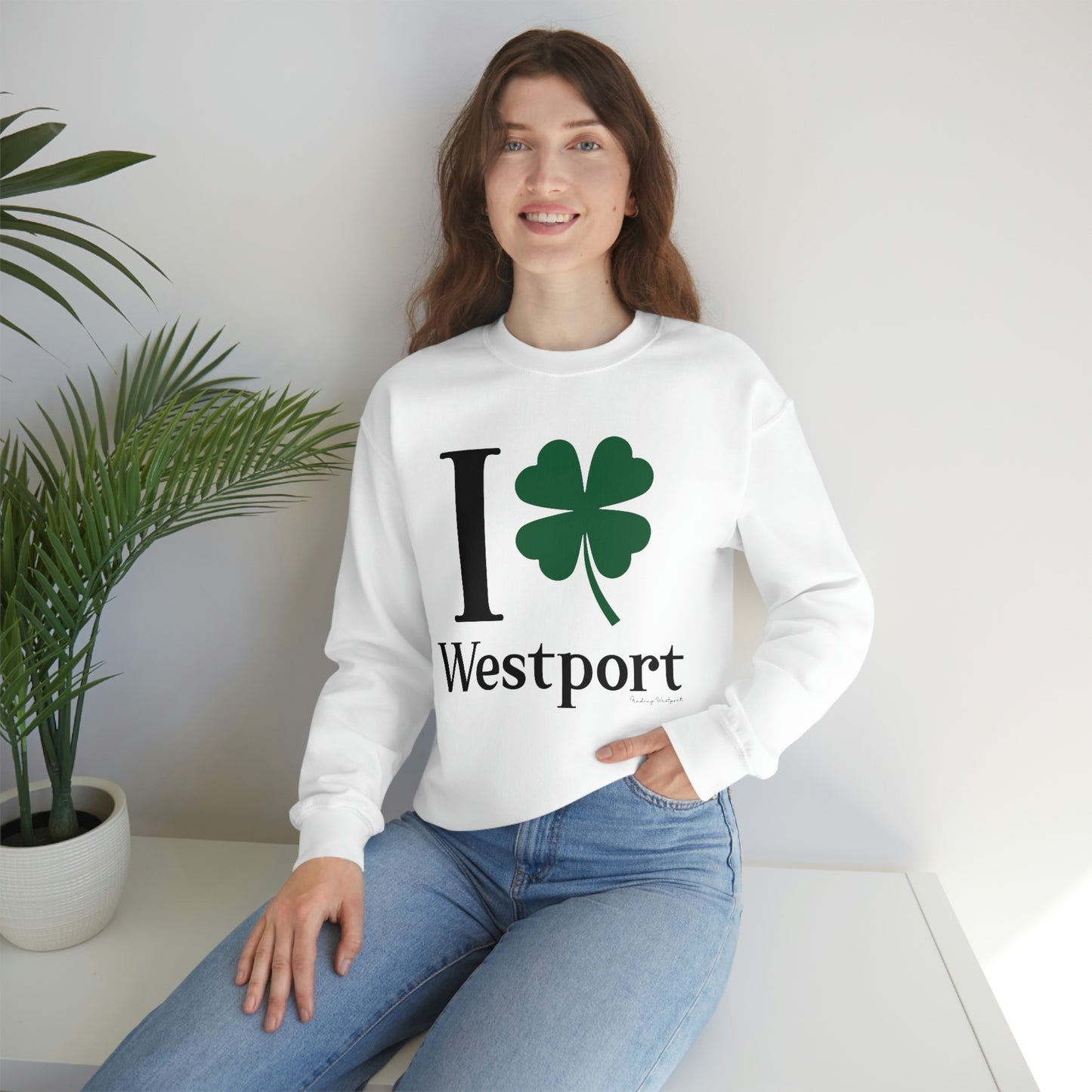 I Clover Westport Unisex Heavy Blend™ Crewneck Sweatshirt