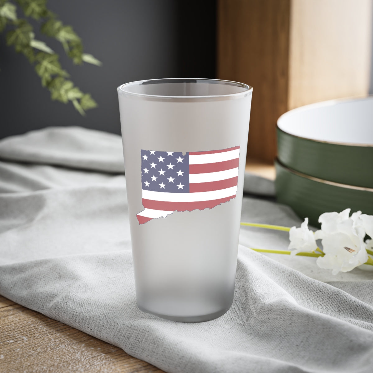 Connecticut American Flag Frosted Pint Glass, 16oz