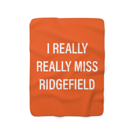 I really really miss Ridgefield.  Ridgefield Connecticut tee shirts, hoodies sweatshirts, mugs, other apparel, home gifts, and souvenirs. Proceeds of this collection go to help Finding Ridgefield and  Finding Connecticut’s brand. Free USA shipping. 