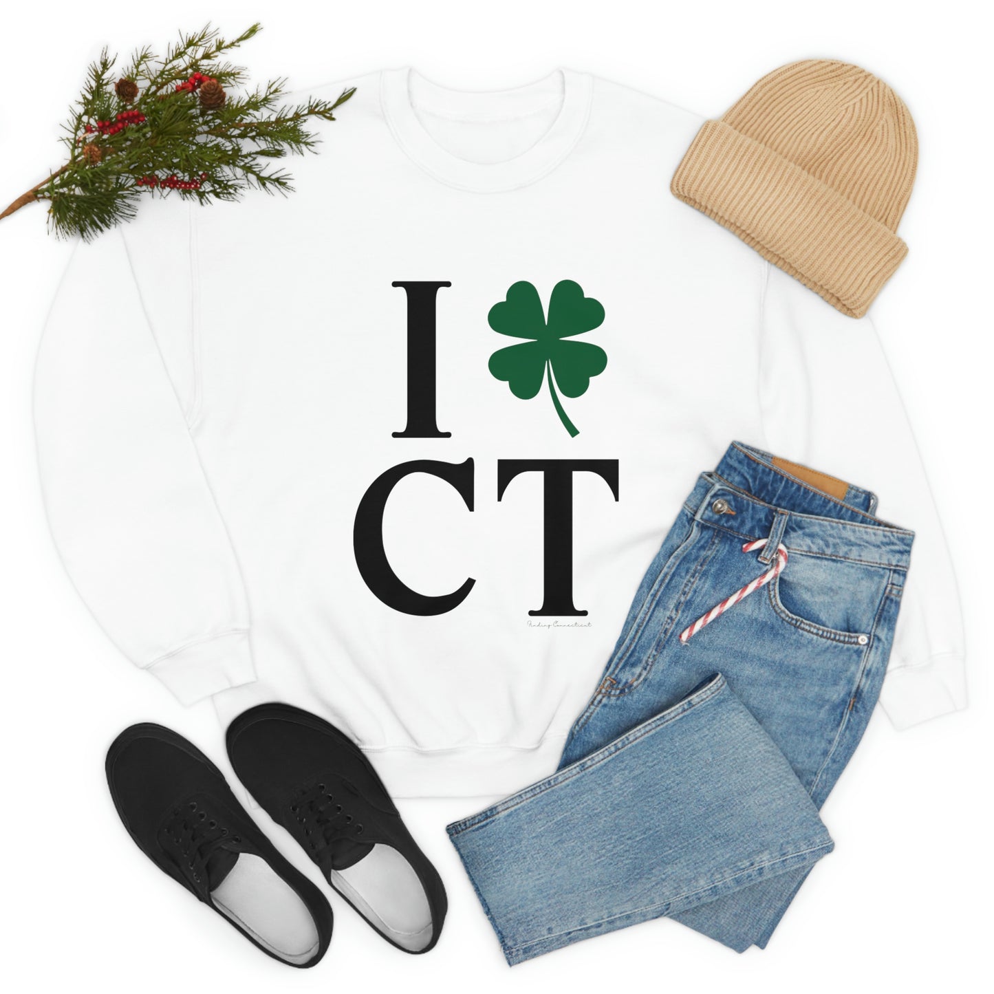 I Clover CT Unisex Heavy Blend™ Crewneck Sweatshirt