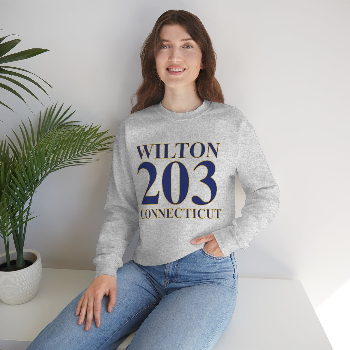 Wilton 203 Connecticut Unisex Heavy Blend™ Crewneck Sweatshirt