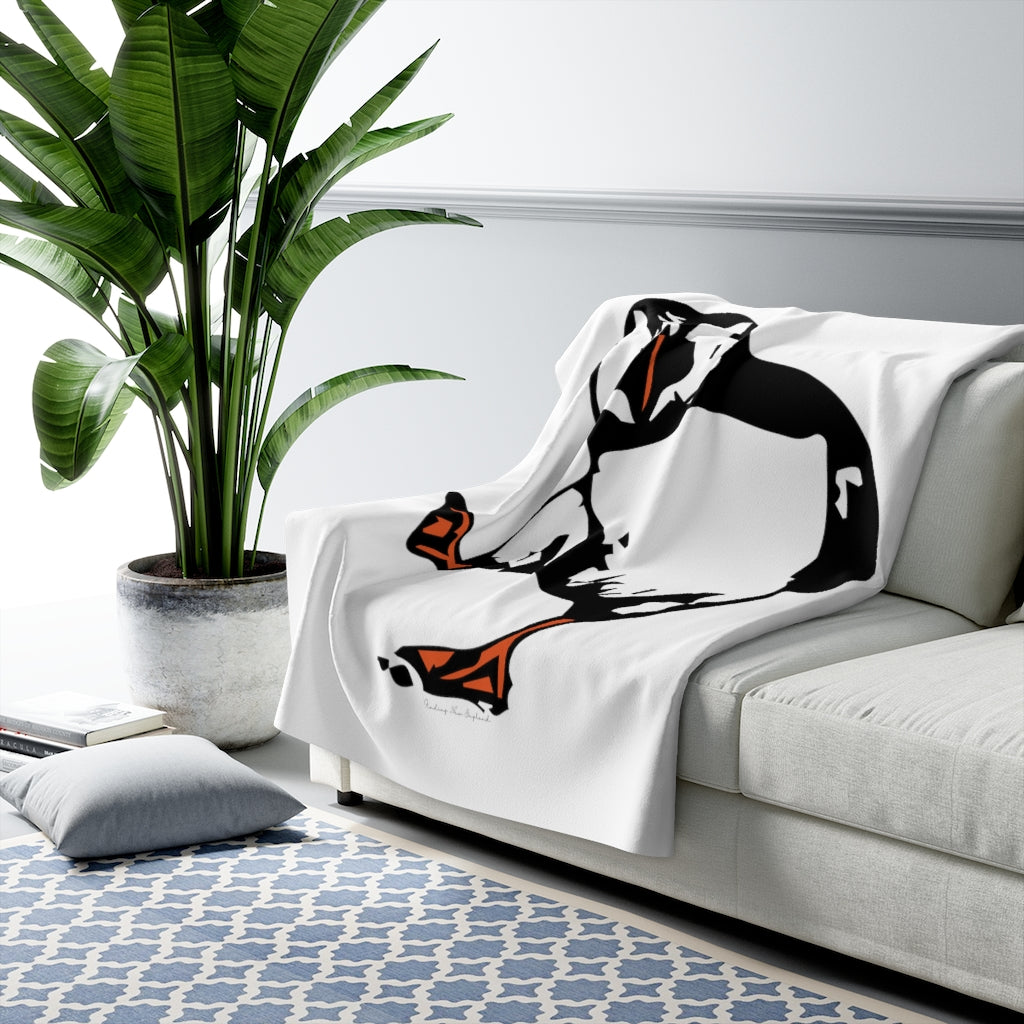 Puffin in Step. Do you love Atlantic Puffin’s? We have plenty Puffin products including tee shirts, sweatshirts, mugs, greeting cards, home decor, and more! Free USA shipping on all products. 